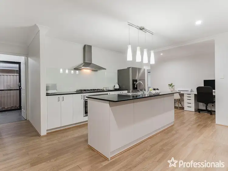 Fourth view of Homely house listing, 33 Bluebill Lane, Baldivis WA 6171