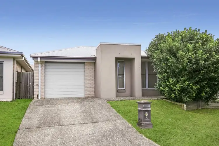 5 Fairy Wren Circuit, Dakabin QLD 4503