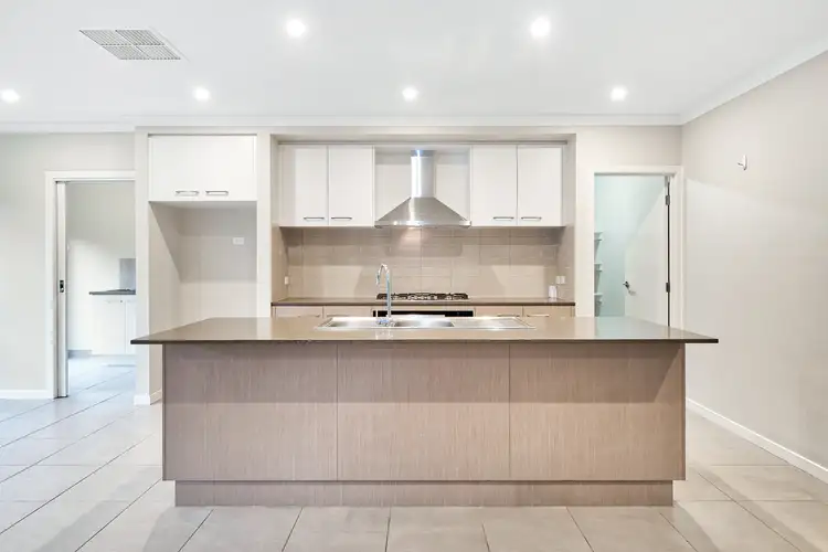 Second view of Homely house listing, 86 Elmslie Drive, Cranbourne East VIC 3977
