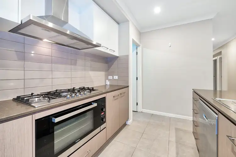 Sixth view of Homely house listing, 86 Elmslie Drive, Cranbourne East VIC 3977