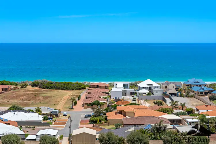 8 Oldacres Court, Wandina WA 6530