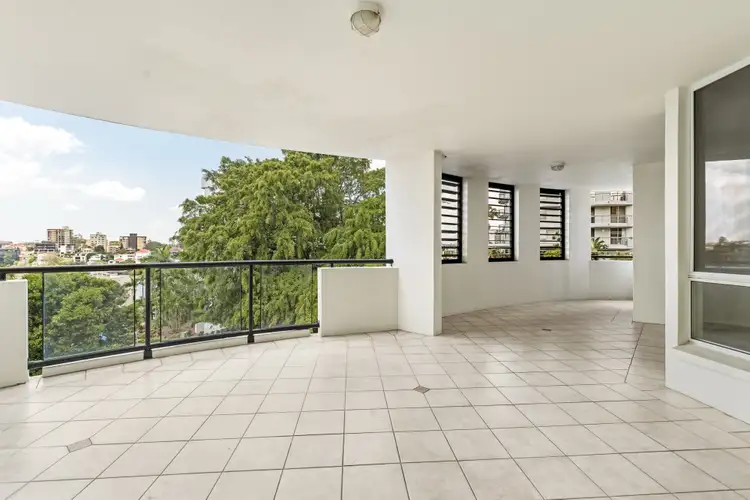 19 O'Connell  Street, Kangaroo Point QLD 4169