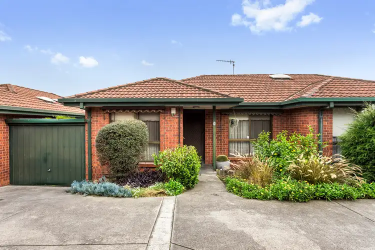 2/296 Hope Street, Brunswick West VIC 3055