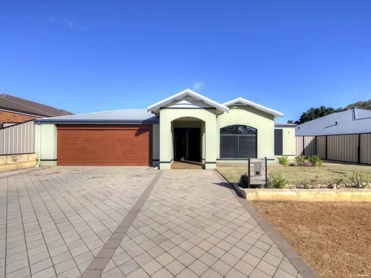 25 Azalea Gardens, Forrestfield WA 6058