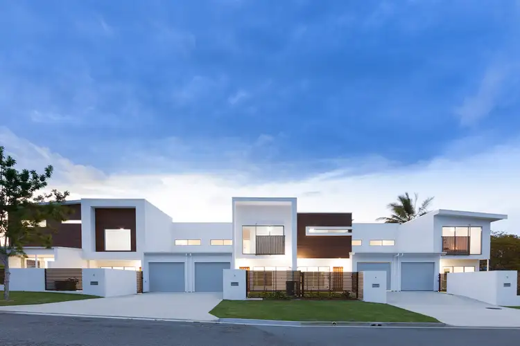 Main view of Homely townhouse listing, 2/38 Avon Street, Morningside QLD 4170