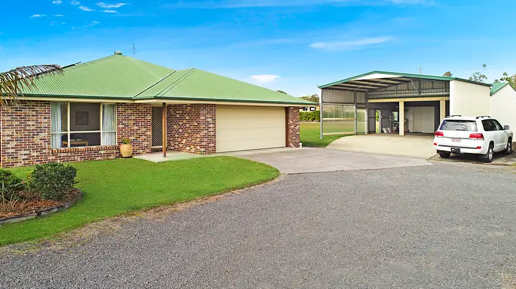 8 Amaroo Place, Cooroibah QLD 4565