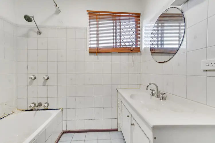 Fifth view of Homely house listing, 8 Ash Avenue, Woodridge QLD 4114