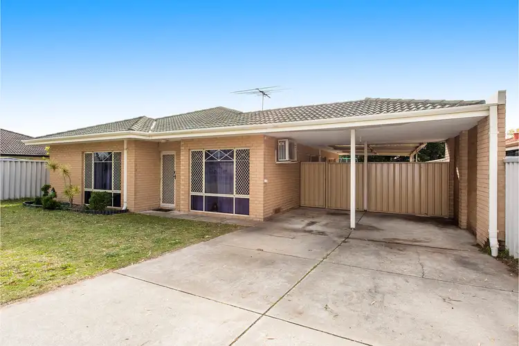 Second view of Homely house listing, 20 Royal Palm Drive, Warnbro WA 6169
