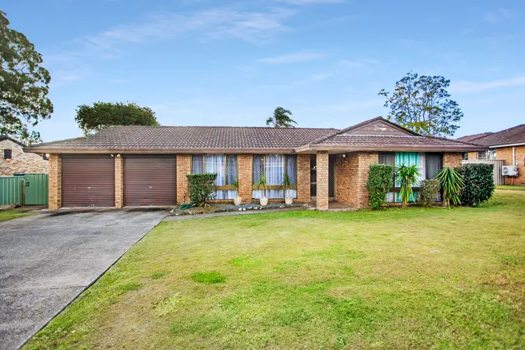 32 Hickory Crescent, Taree NSW 2430