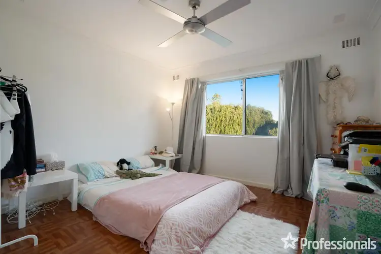Seventh view of Homely unit listing, 15/4 Minchinson Street, Shoalwater WA 6169