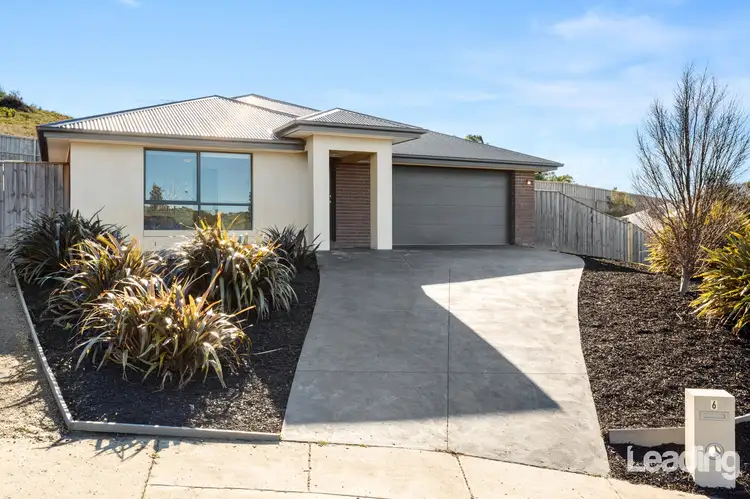 Main view of Homely house listing, 6 Oswin Court, Sunbury VIC 3429