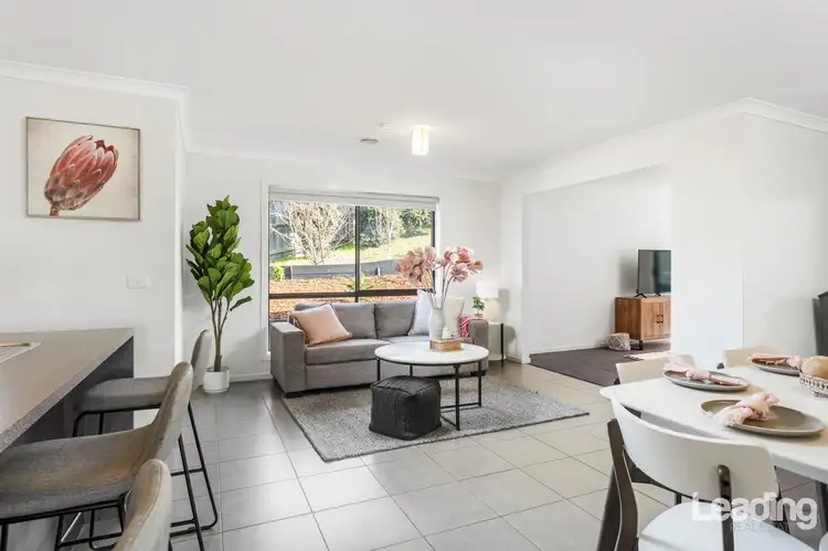 Third view of Homely house listing, 6 Oswin Court, Sunbury VIC 3429