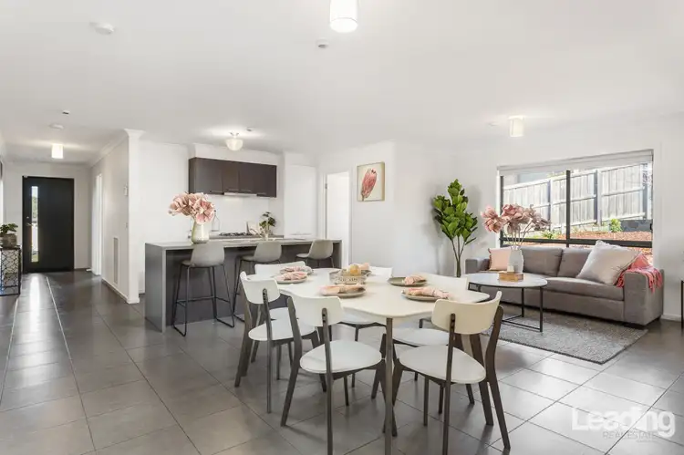 Fifth view of Homely house listing, 6 Oswin Court, Sunbury VIC 3429