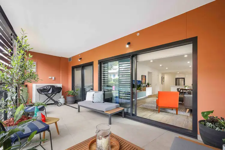 407/25 Mann Street, Gosford NSW 2250