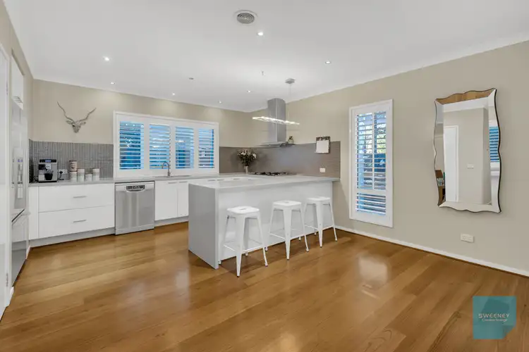 Fifth view of Homely house listing, 2 Seine Place, Caroline Springs VIC 3023