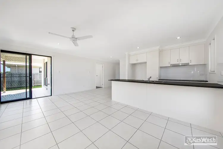 Third view of Homely house listing, 8 MARYLAND WAY, Parkhurst QLD 4702