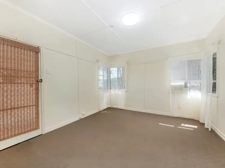Third view of Homely house listing, 8 William Street, Rosewood QLD 4340