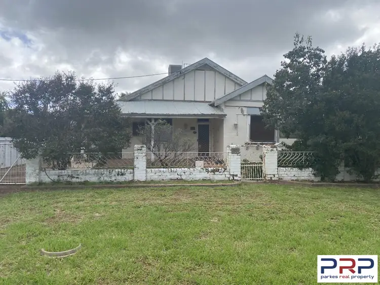 80 Dalton, Parkes NSW 2870
