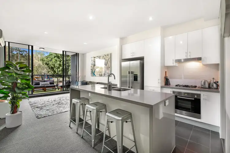 515/2 Aqua Street, Southport QLD 4215