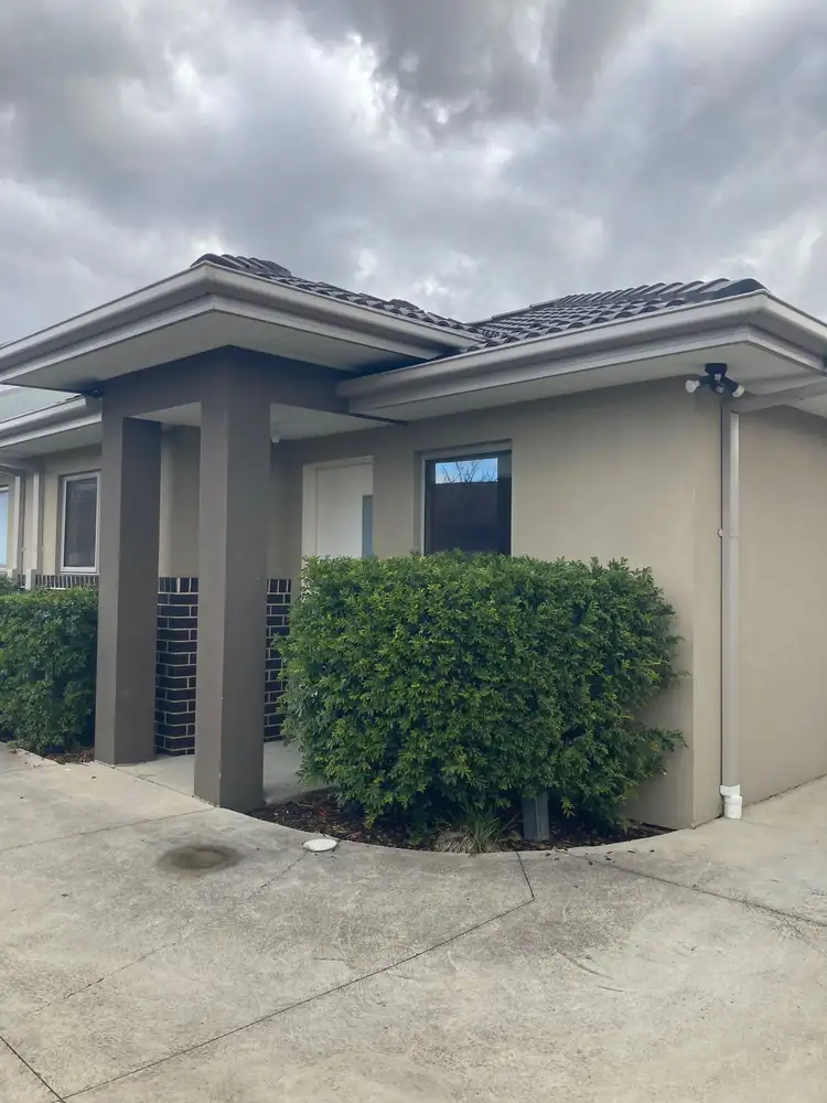 2/19 Central Avenue, Thomastown VIC 3074