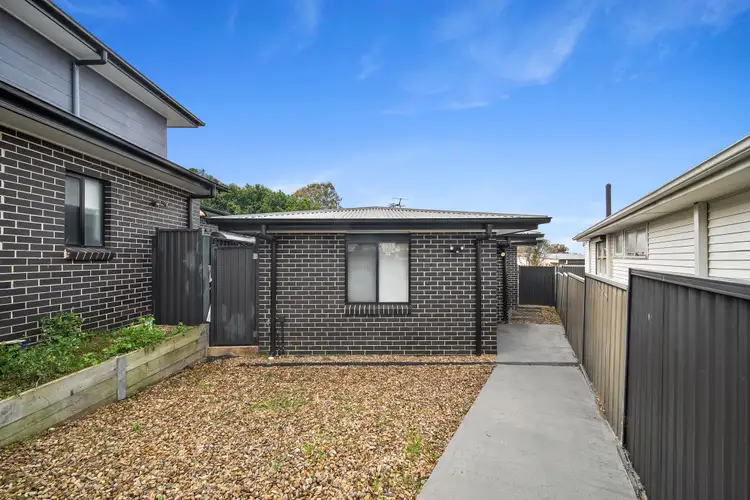 19A Hewison Street