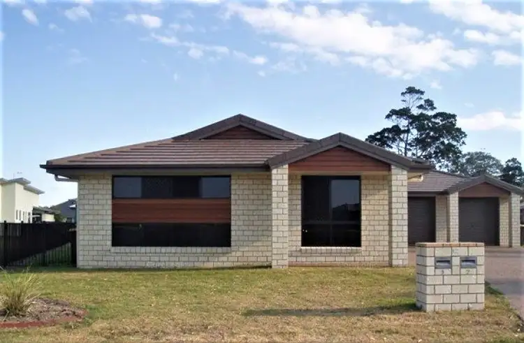 Fifth view of Homely house listing, 2 /12 FULMAR COURT, Burrum Heads QLD 4659