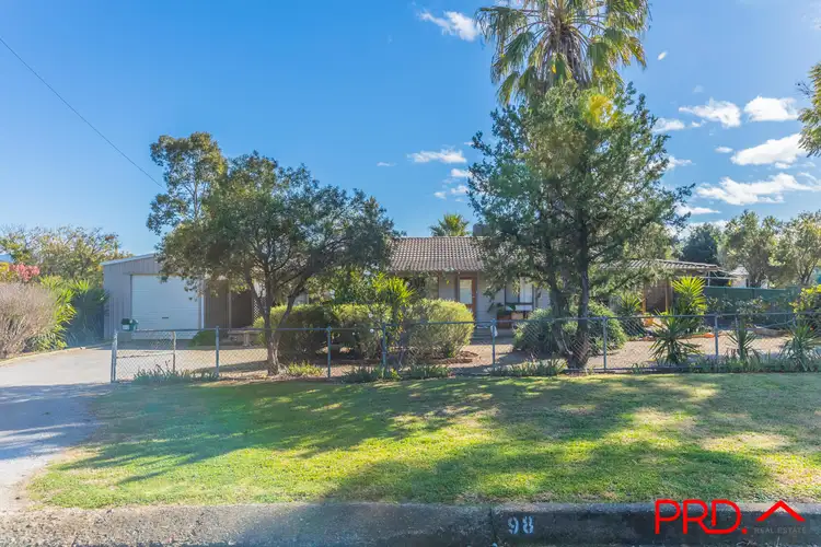 98 Court Street, Manilla NSW 2346