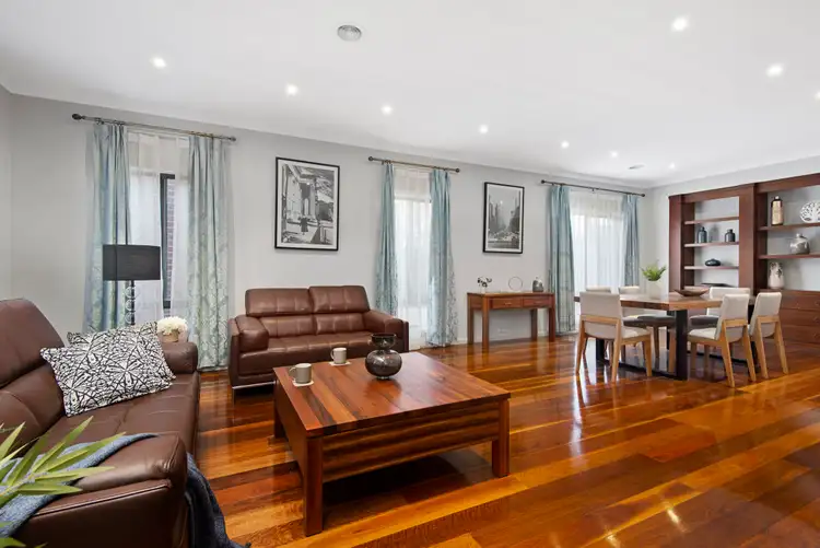 Sixth view of Homely house listing, 5 Chilcote Court, Box Hill South VIC 3128