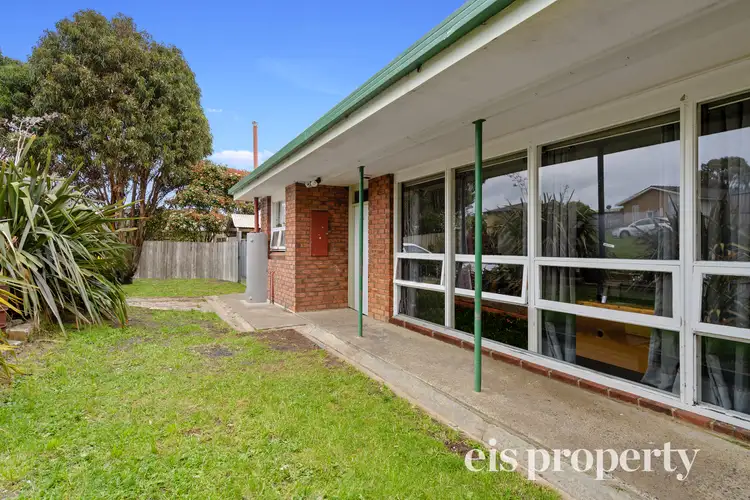6 Morley Parade, Triabunna TAS 7190