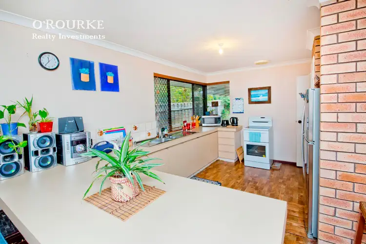 3 Shearn Cres, Doubleview WA 6018