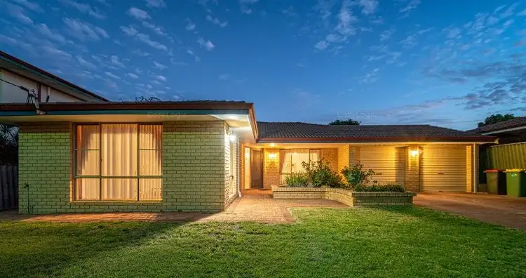 30 Lindsay Drive, Morley WA 6062