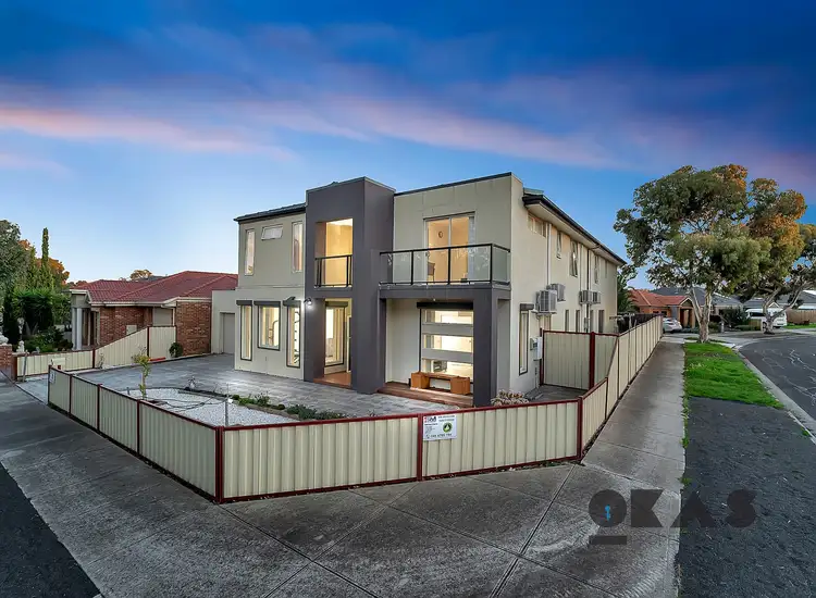 Main view of Homely house listing, 10 Tenterfield Drive, Burnside Heights VIC 3023