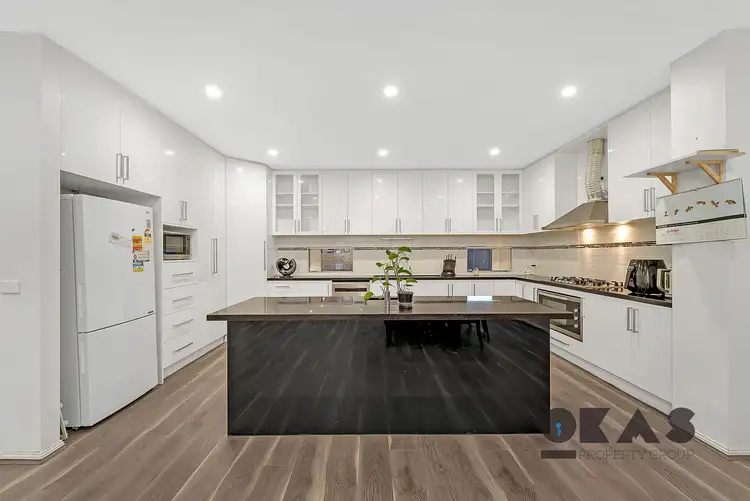 Sixth view of Homely house listing, 10 Tenterfield Drive, Burnside Heights VIC 3023