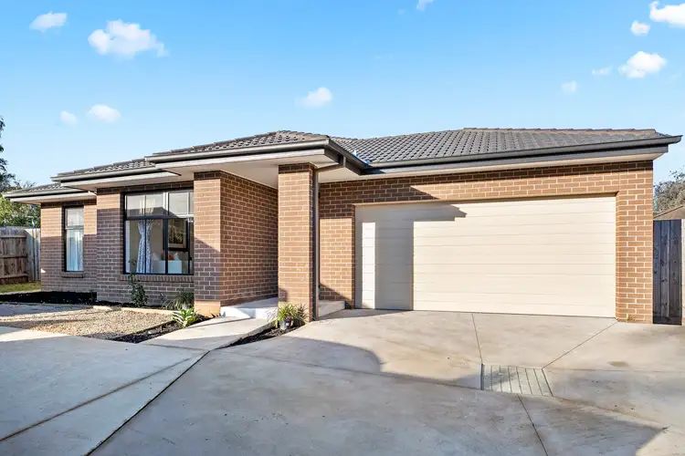 2/18 Cornhill Street, Ferntree Gully VIC 3156