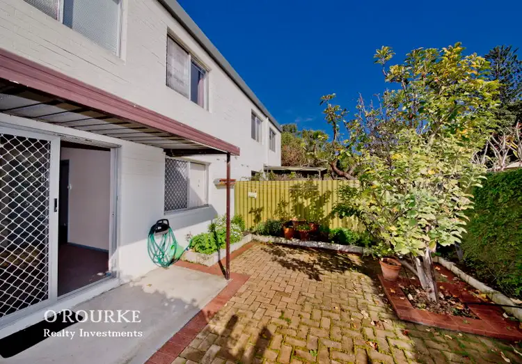 2/66 Hastings Street, Scarborough WA 6019