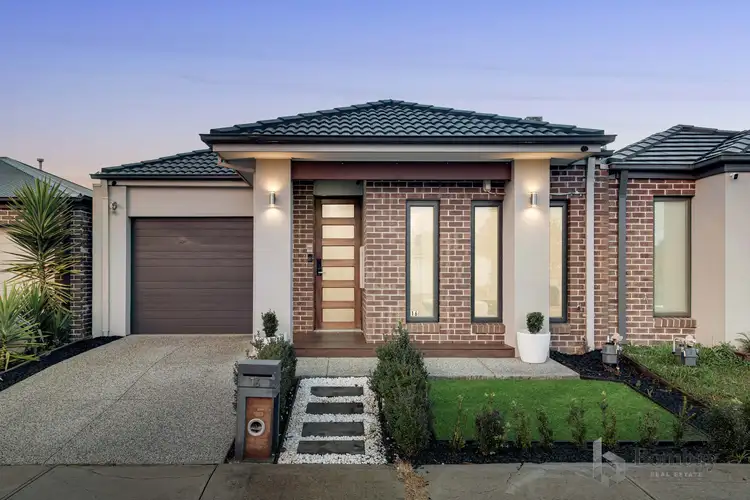 16 Muskwood Drive, Mickleham VIC 3064