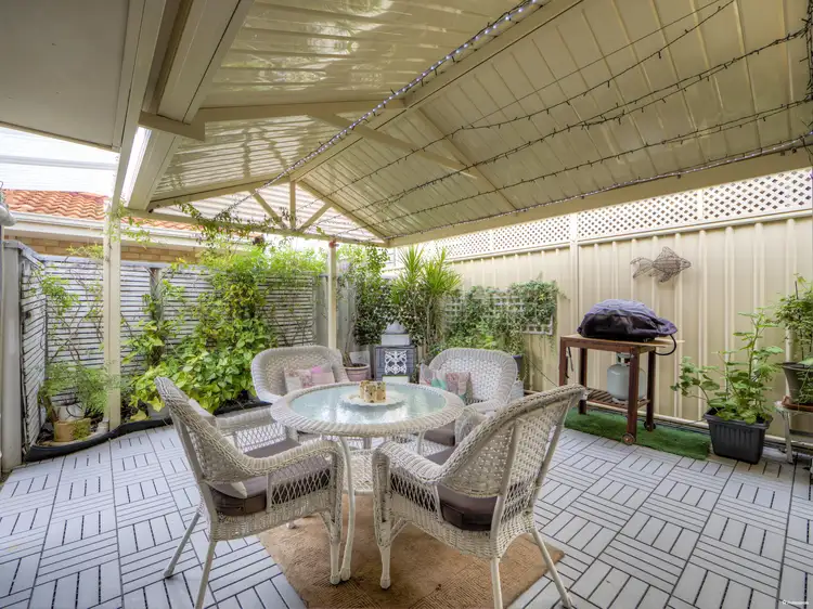 3/4 Wittenoom Road, High Wycombe WA 6057