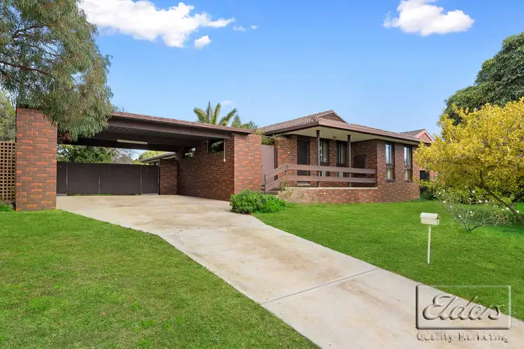 9 Bolton Drive, Kennington VIC 3550