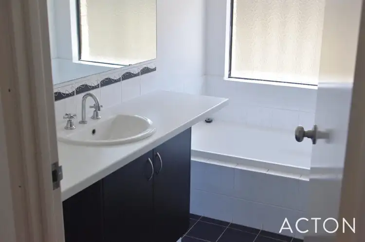 Fifth view of Homely house listing, 17 Ingarfield Green, Baldivis WA 6171