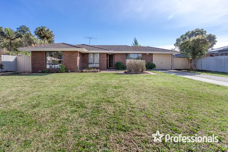 Second view of Homely house listing, 10 Pendragon Court, Camillo WA 6111