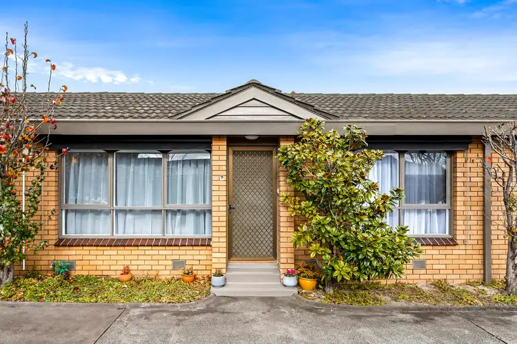 Main view of Homely unit listing, 2/16 Guthrie Street, Brunswick West VIC 3055