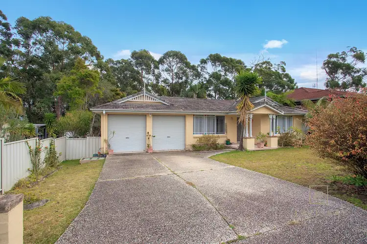 17 Cammaray Drive, St Georges Basin NSW 2540