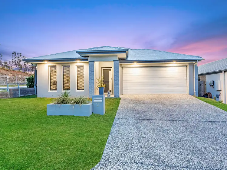 2 Bladensburg Street, South Ripley QLD 4306