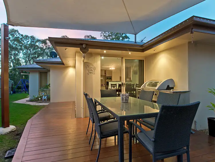 22 Castlewellan Circuit, Warner QLD 4500