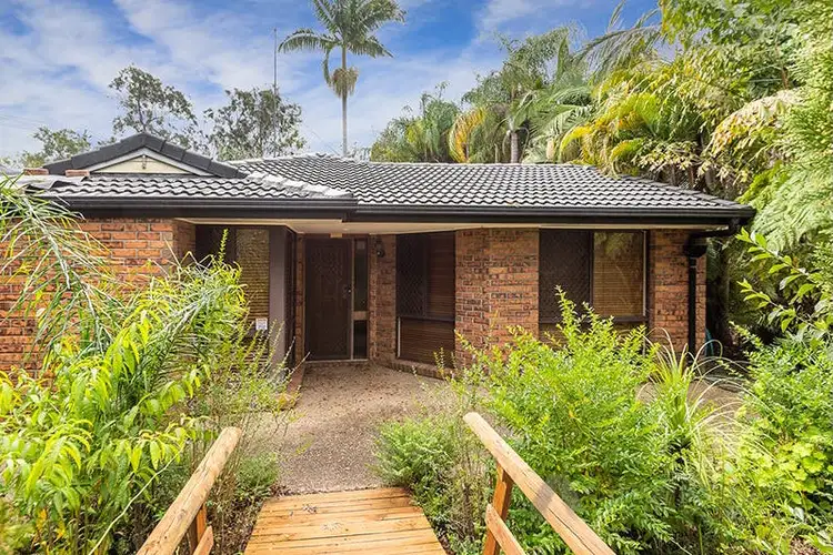 72-74 Eildon Close, Munruben QLD 4125