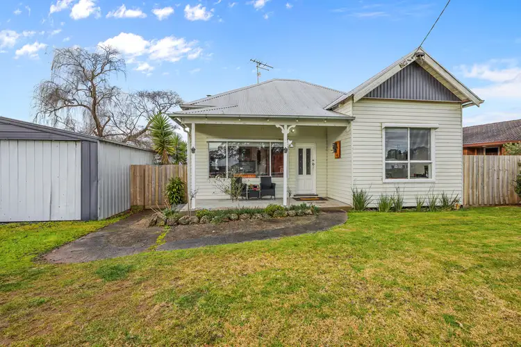 24 LOCH STREET, Yarragon VIC 3823