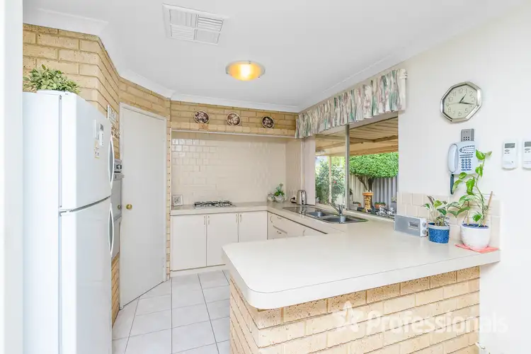 Sixth view of Homely villa listing, 1/27 Wrotham Place, Marangaroo WA 6064