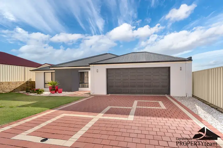 4 Hood Street, Wandina WA 6530