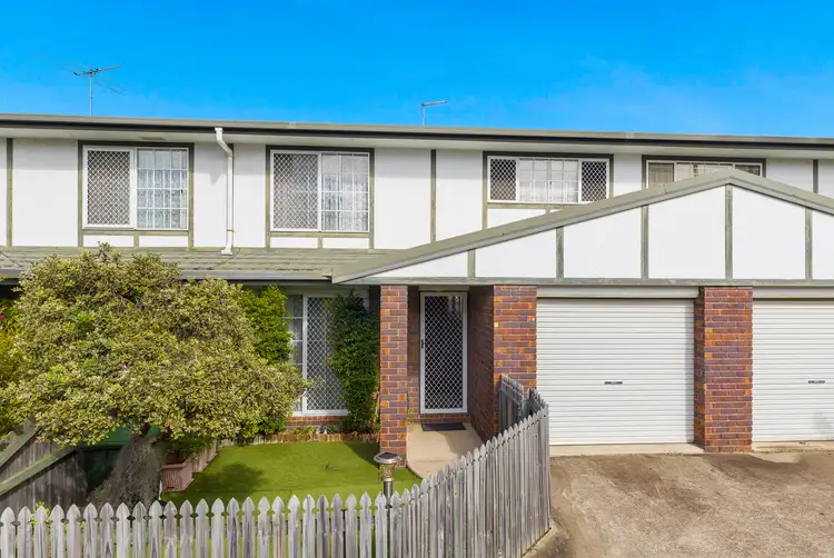 Main view of Homely townhouse listing, 3/6 Aramac Court, Capalaba QLD 4157