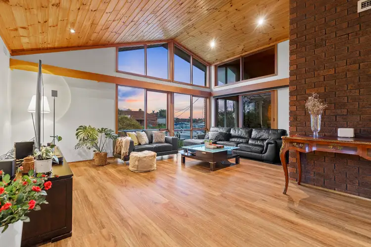 8 Brigantine Court, Patterson Lakes VIC 3197